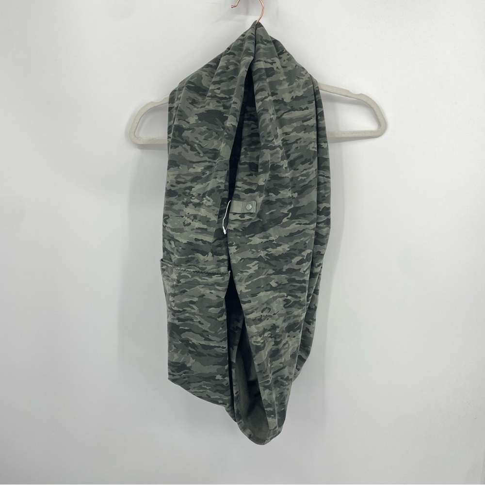 Lululemon Vinyasa Camo Scarf infinity green‎ one size